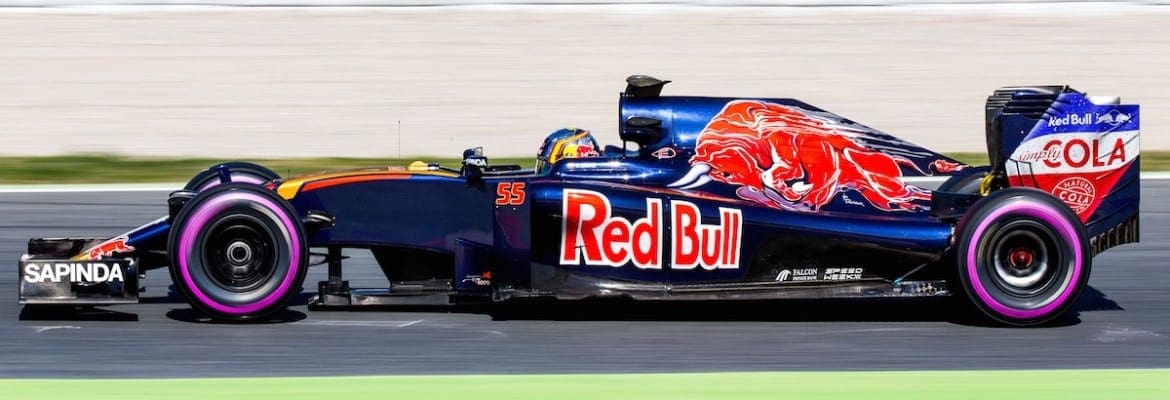 Red Bull veta saída de Carloz Sainz para Renault