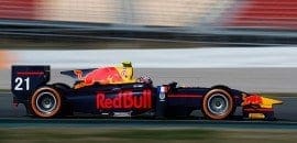 Gasly fatura a pole e diminui vantagem de Giovinazzi