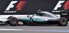 Sem adversários, Nico Rosberg larga na pole position no GP da Rússia