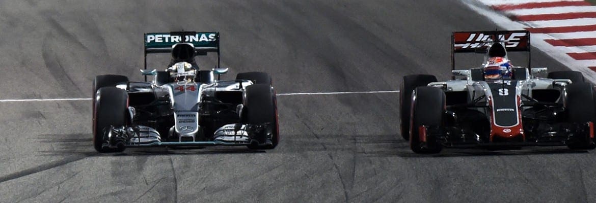 Lewis Hamilton (Mercedes) e Romain Grosjean (Haas) - GP do Bahrain