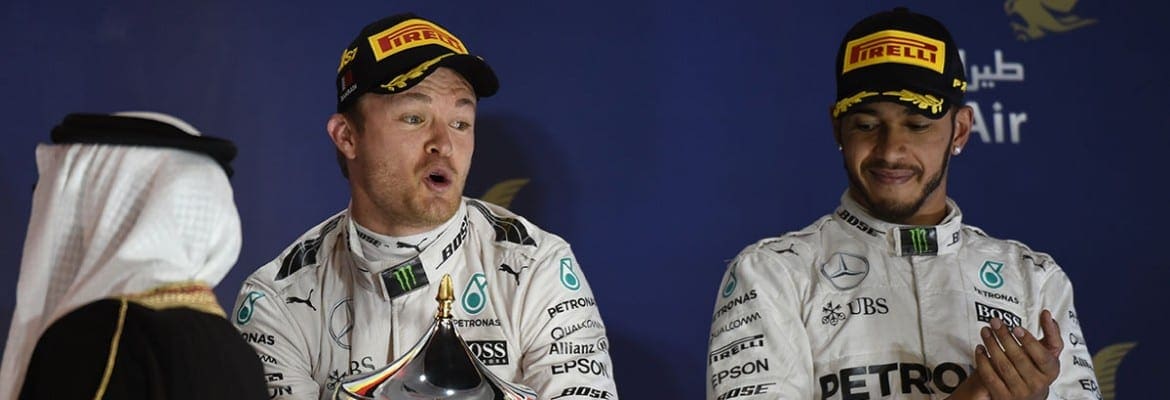 Mika Hakkinen declara confiança em título de Rosberg