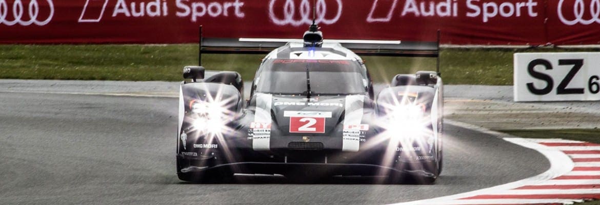 Porsche herda a vitória em Silverstone depois de exclusão da Audi