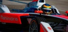 Bruno Senna comemora 5º lugar em Long Beach