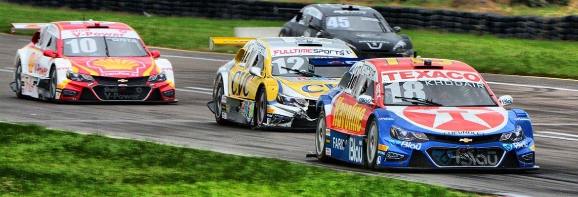 Khodair salva um top 10 em final de semana complicado no Velopark