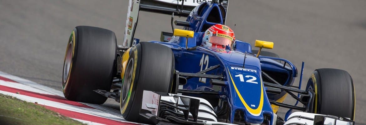 Dia de Felipe Nasr foi atrapalhado por problema na caixa de direção