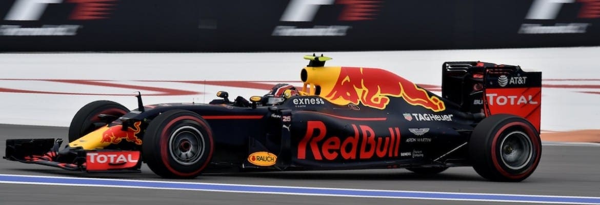 Alonso vê a Red Bull como referência para a McLaren