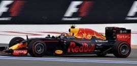 Alonso vê a Red Bull como referência para a McLaren