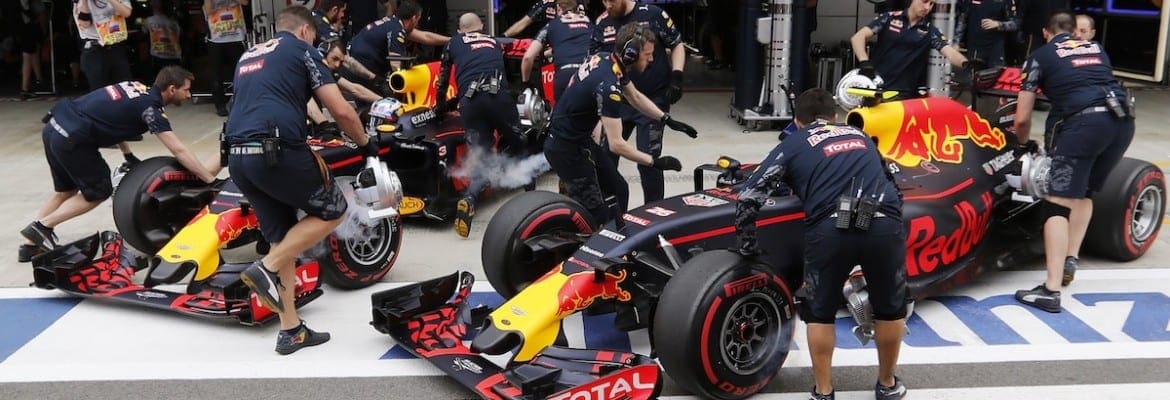 Ricciardo: Espero desculpas vindas de Kvyat