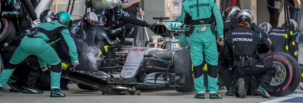 Mercedes escreve carta aberta aos fãs