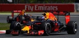 Ricciardo crê que estratégia errada custou sua vitória