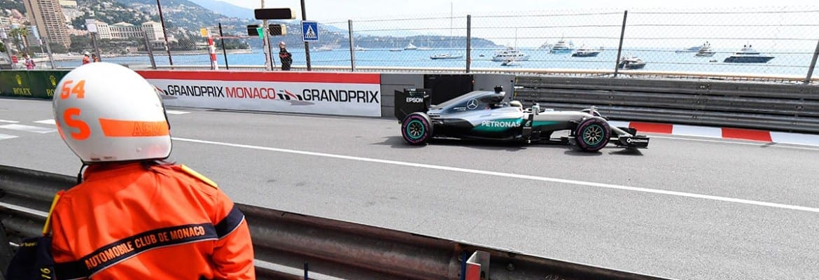 Niki Lauda indica que Mercedes renovará com Rosberg