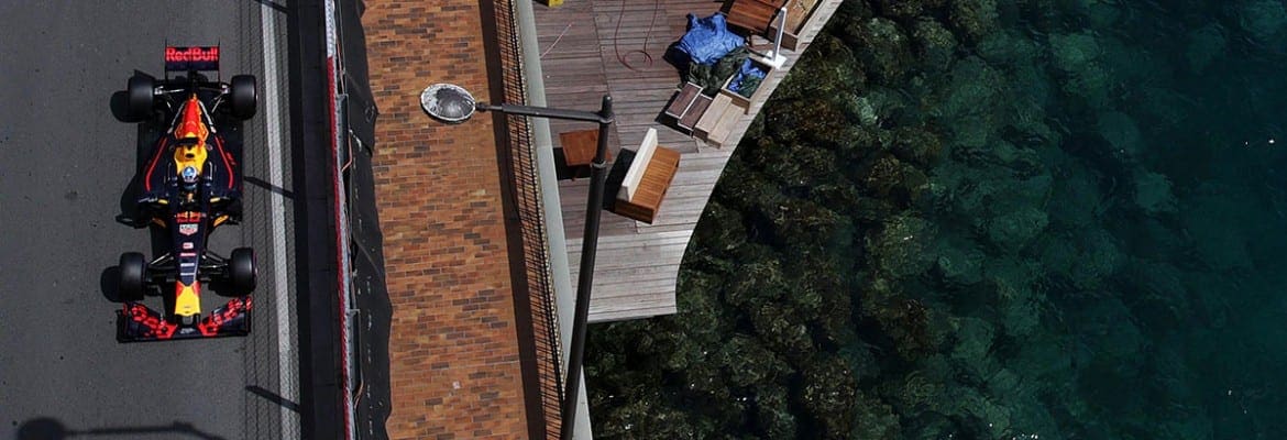 Ricciardo larga da pole-position do GP de Mônaco