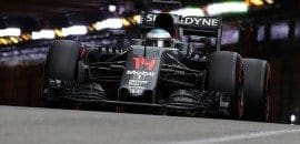 Alonso feliz com a 5ª posição, mas triste com ritmo da McLaren