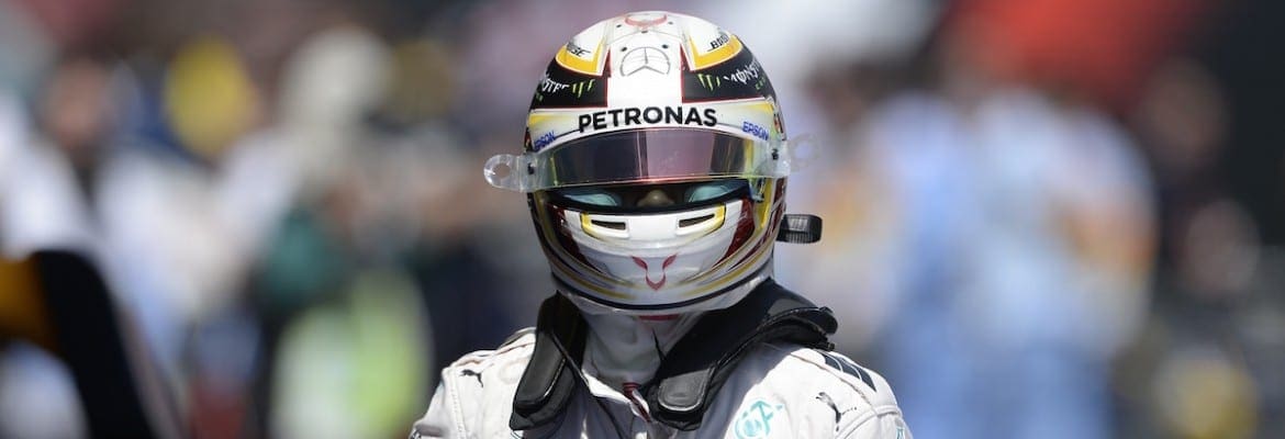Lewis Hamilton desmente possibilidade de ano sabático