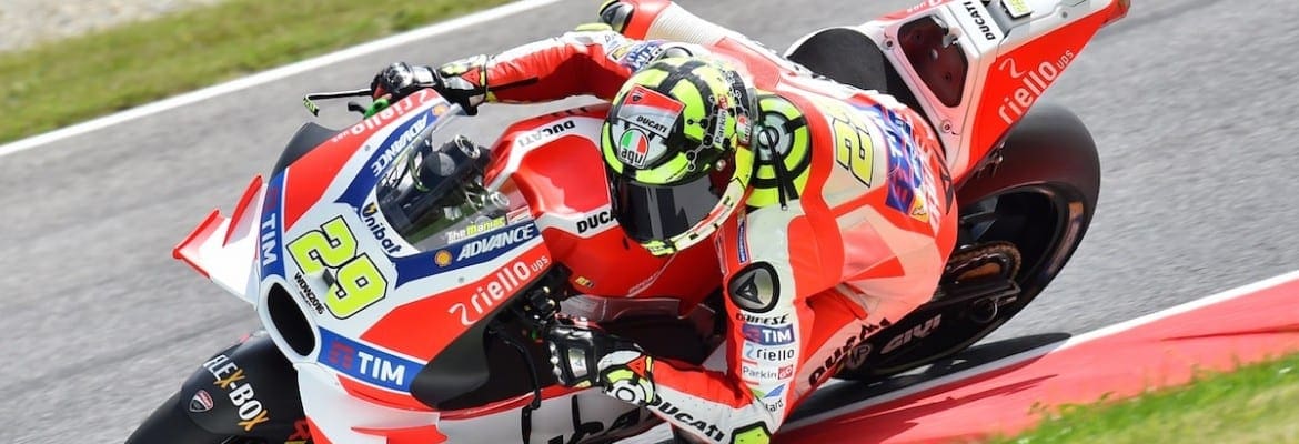 Andrea Iannone lidera sexta-feira em Mugello