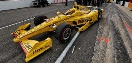 Castroneves supera os 370 km/h e luta pela Pole Position neste domingo