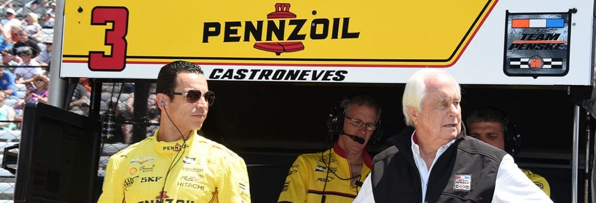 Castroneves é introduzido no Hall da Fama da equipe Penske