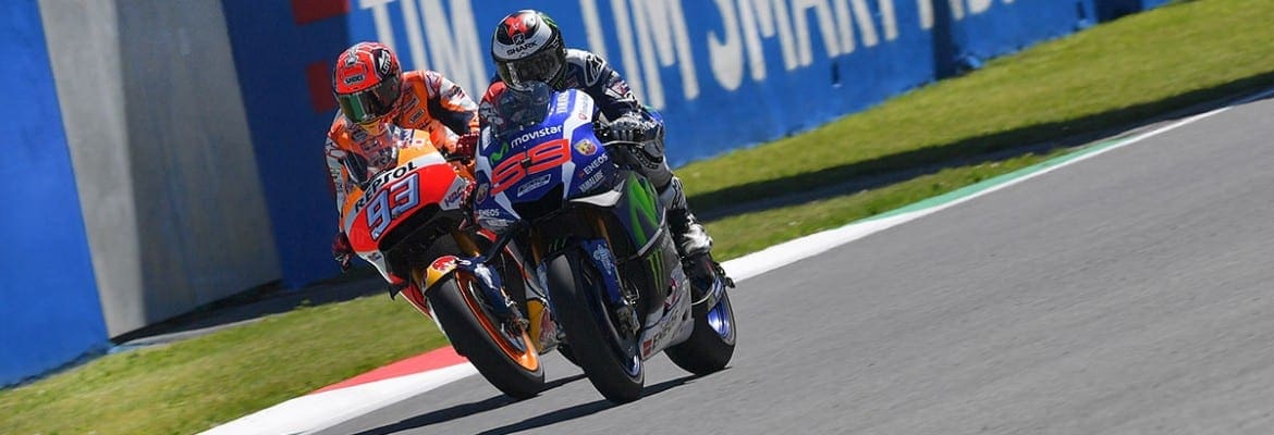 Lorenzo supera Marquez nos metros finais para vencer em Mugello