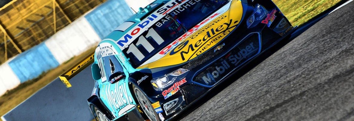 Rubens Barrichello larga na primeira fila em Goiânia