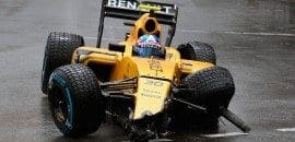 Jolyon Palmer é forçado a trocar de chassi novamente