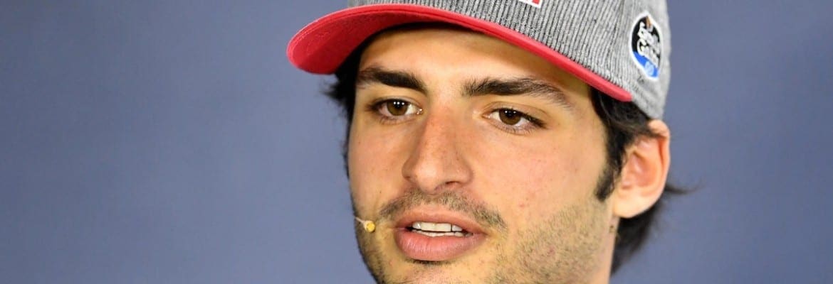 Sainz admite ter poucas chances de correr pela Red Bull