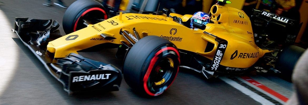 Magnussen revela que Renault tem usado corridas para testar novas peças