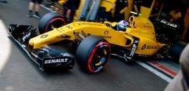Magnussen revela que Renault tem usado corridas para testar novas peças