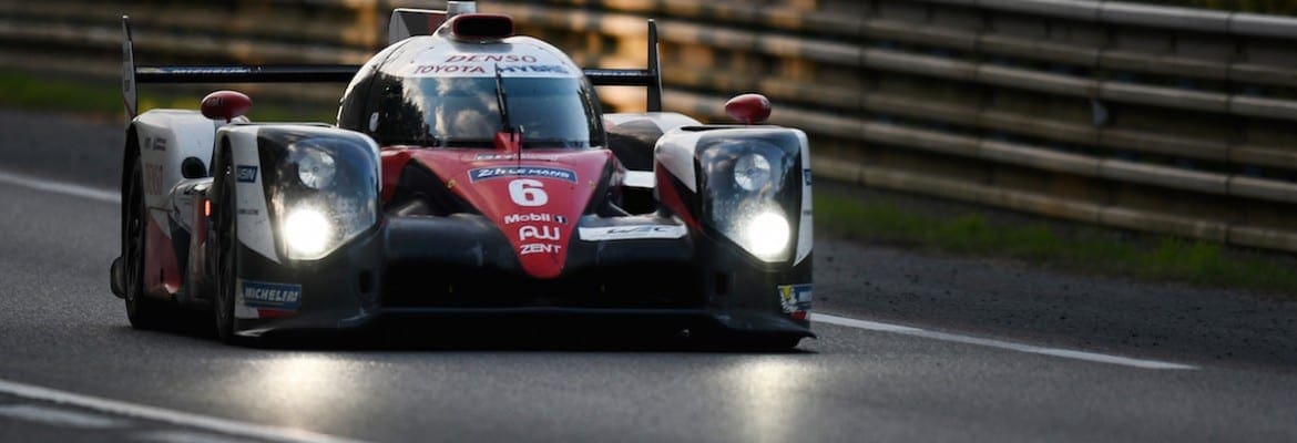 Após as primeiras seis horas de prova, Toyota segue na liderança