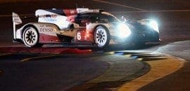 Metade das 24 horas já se foram e Toyota segue na liderança