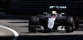 Lewis Hamilton fecha sexta-feira na frente no Canadá