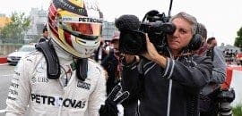 Hamilton espera disputar vitória com a Ferrari amanhã