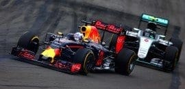 Ricciardo feliz por dividir garagem com Verstappen até 2018