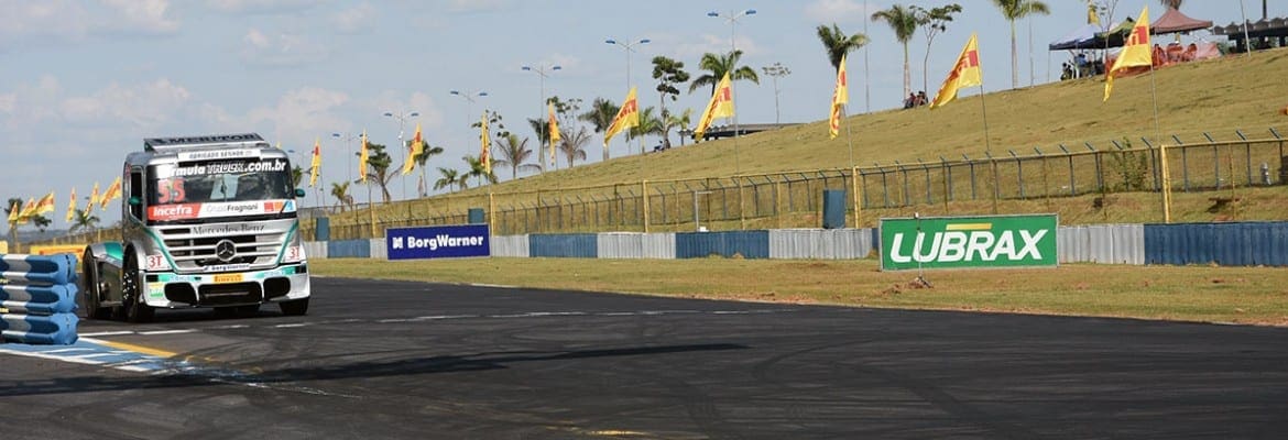 Paulo Salustiano vence a Fórmula Truck em Goiânia