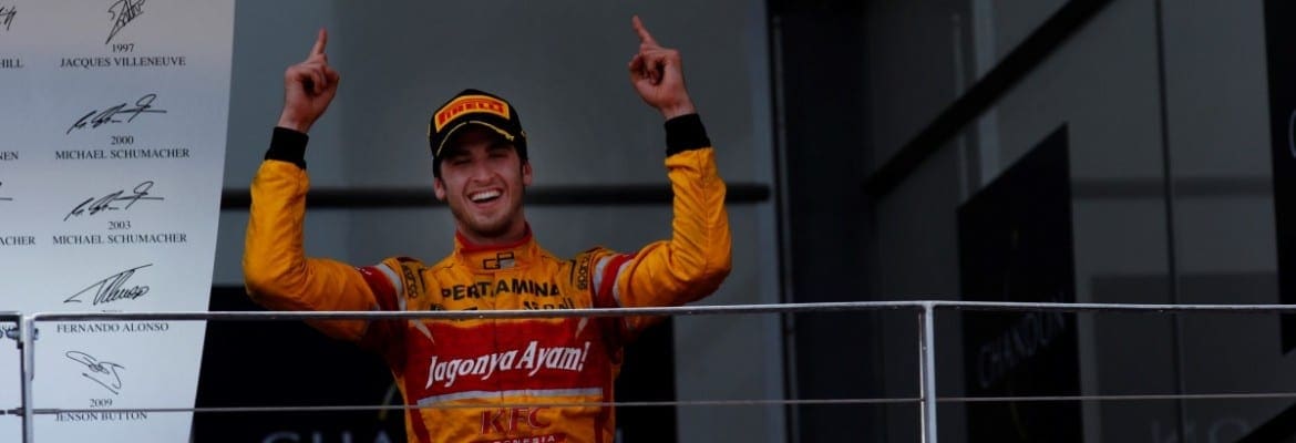 Antonio Giovinazzi garante vitória dupla na GP2 em Baku