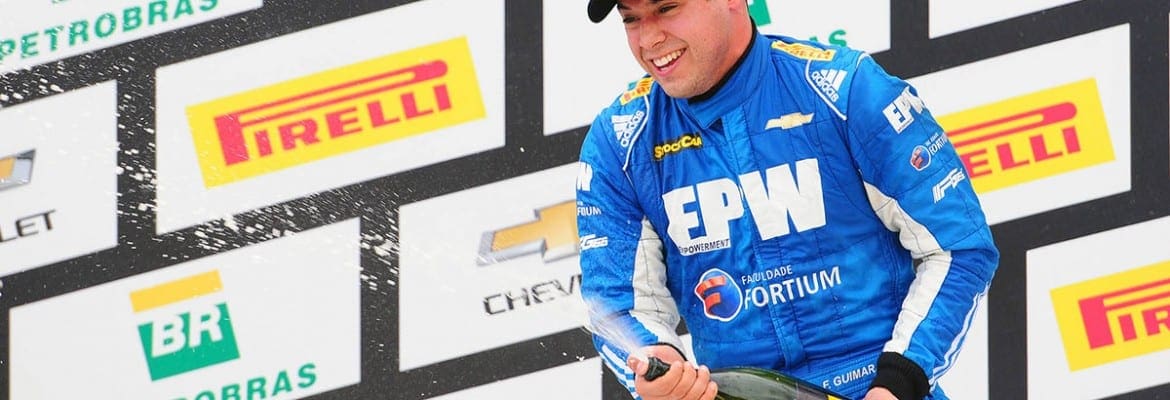 Felipe Guimarães faz sua estréia no pódio da Stock Car