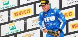 Felipe Guimarães faz sua estréia no pódio da Stock Car