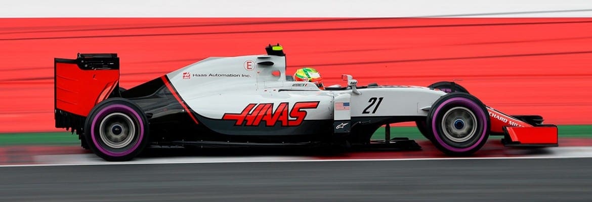 Haas espera mais colaboração da Ferrari