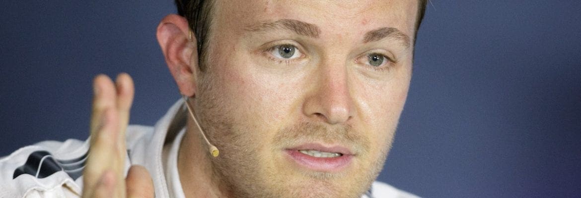 Rosberg se diz surpreso com a manobra de Hamilton