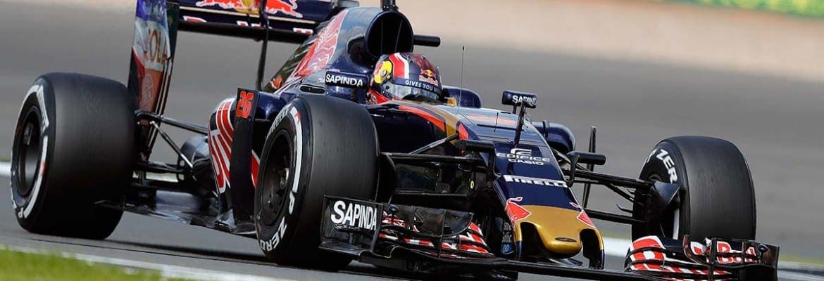Daniil Kvyat pode renovar com a Toro Rosso