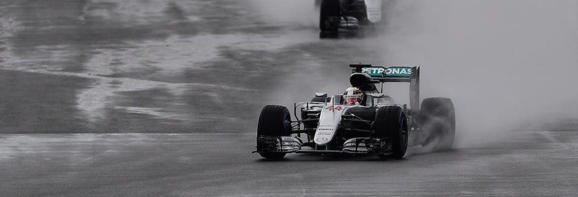 Toto Wolff: Hamilton é imbatível na chuva