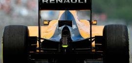 Magnussen revela estar conversando com mais equipes para 2017