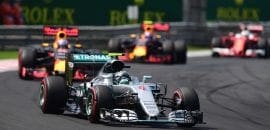 Rosberg concorda com Hamilton afirmando que a largada foi crucial para o resultado