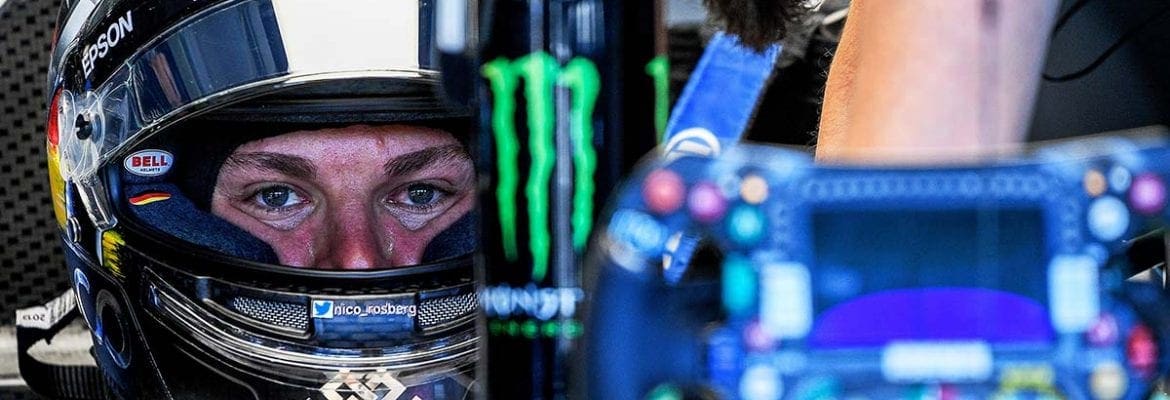 Pilotos divergem sobre o adiamento da introdução do “halo”