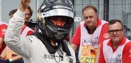 Nico Rosberg mantém domínio e faz a pole-position em casa
