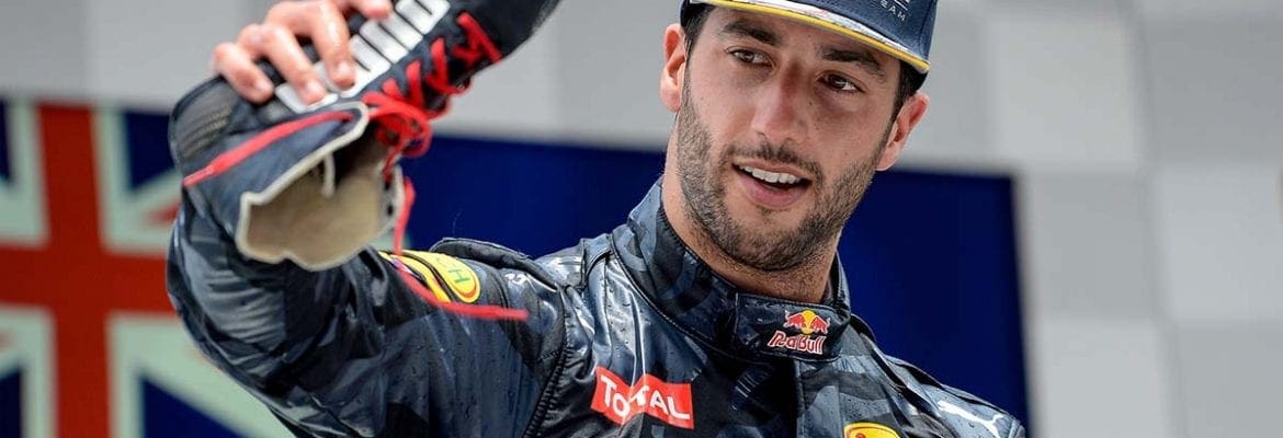 Daniel Ricciardo comemora pódio duplo da Red Bull
