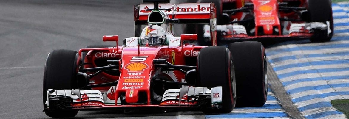 Vettel admite ter errado por não seguir estratégia da Ferrari