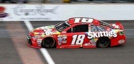 Kyle Busch domina etapa de Indianápolis mais uma vez