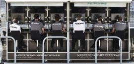 Mercedes só anunciará seu piloto depois do Ano Novo