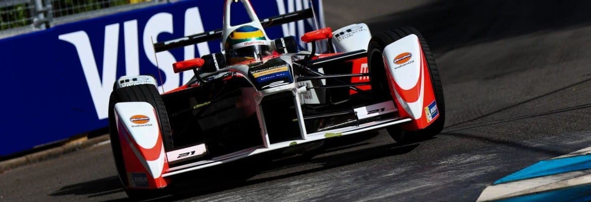 Senna celebra melhor fim de semana do ano