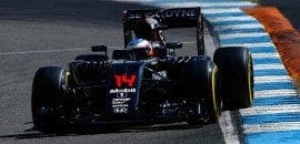 Alonso espera que McLaren esteja mais forte após as férias
